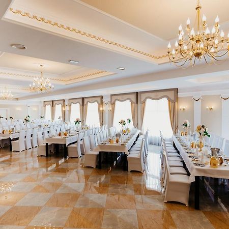 Hotel Korczowa Mlyny  Экстерьер фото