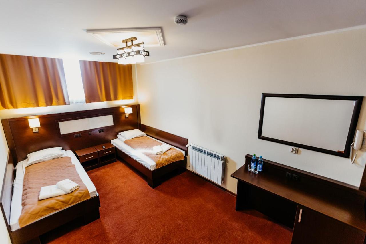 Hotel Korczowa Mlyny  Экстерьер фото