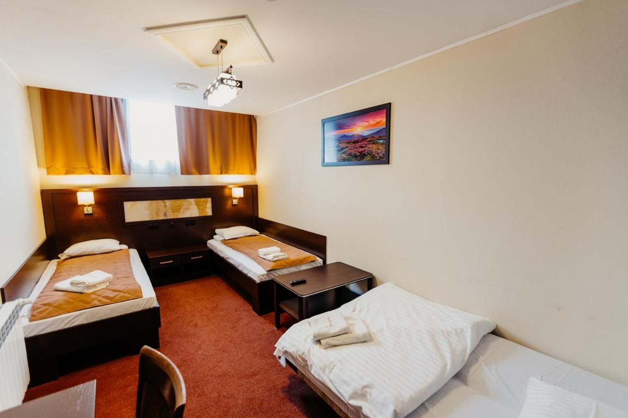 Hotel Korczowa Mlyny  Экстерьер фото