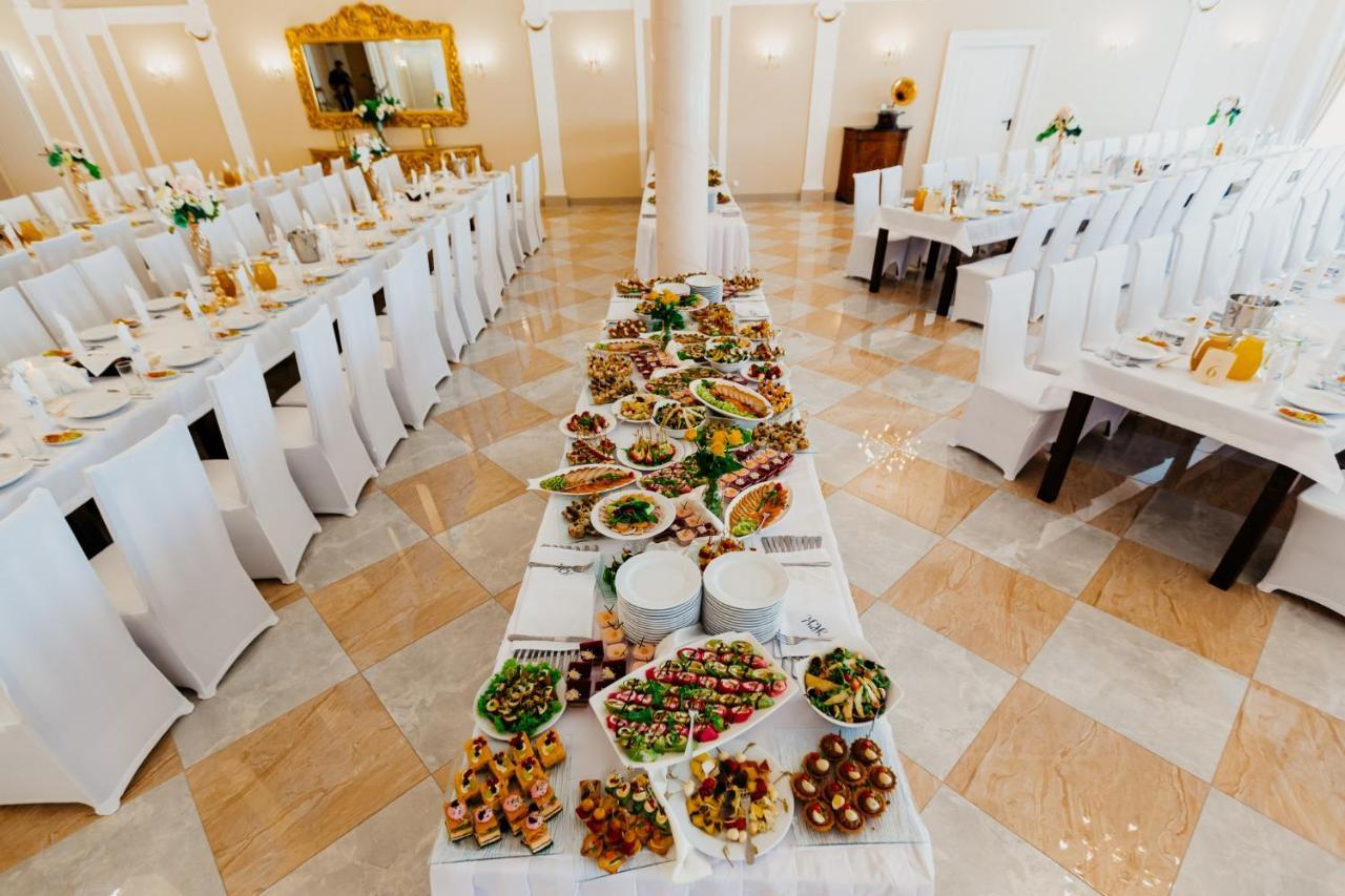 Hotel Korczowa Mlyny  Экстерьер фото