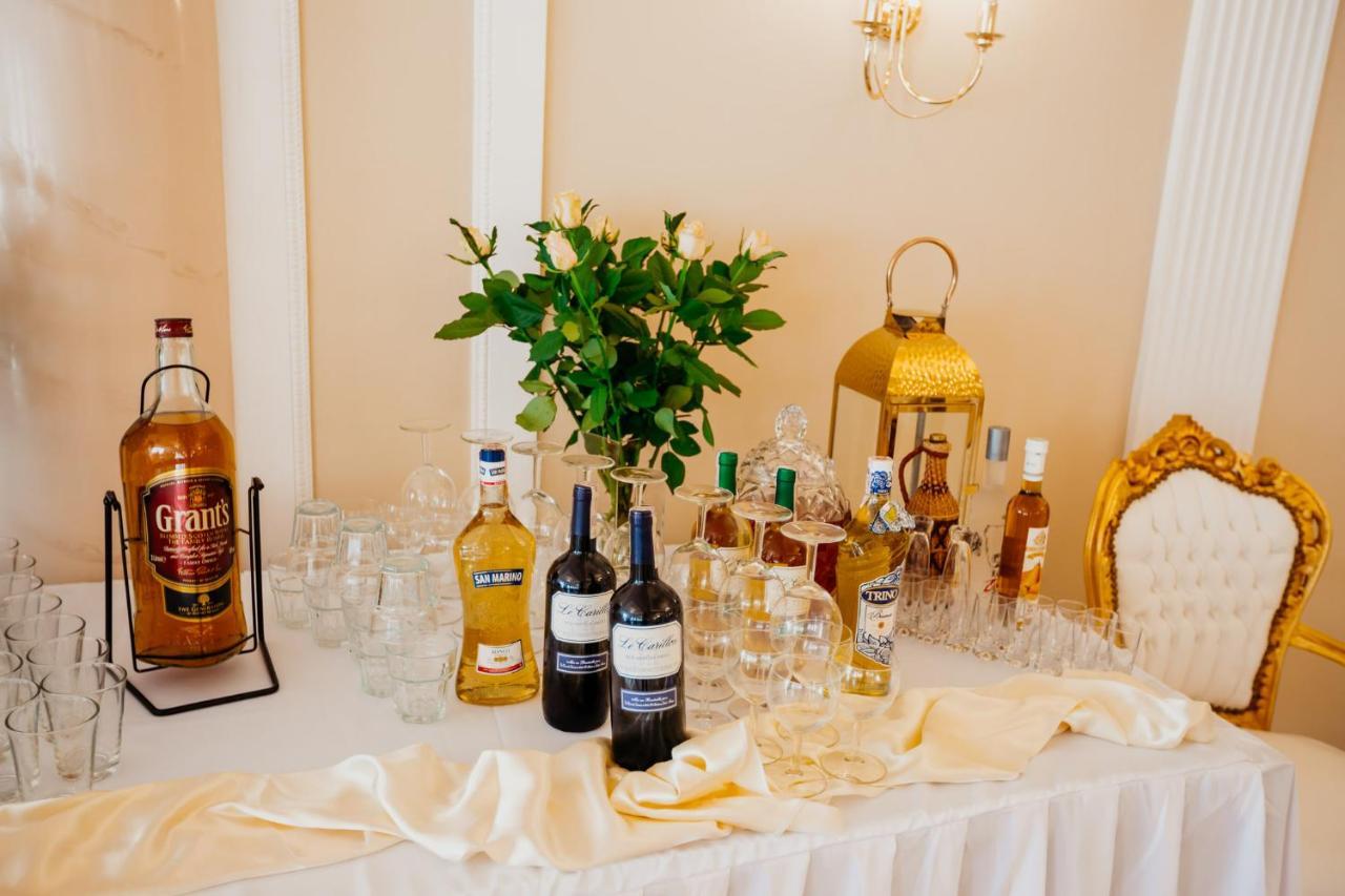 Hotel Korczowa Mlyny  Экстерьер фото